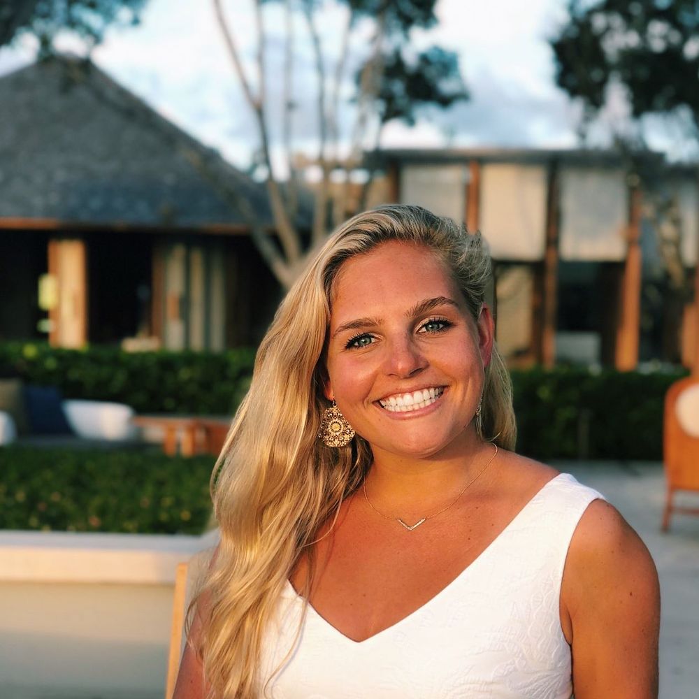 Meet your Posher, Lizzie